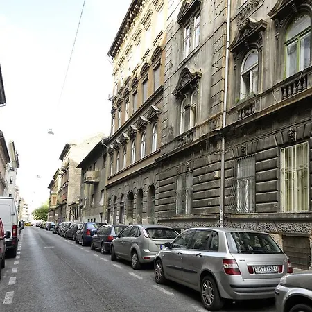 City Center Designer In Eclectic Building