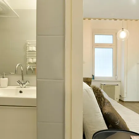 City Center Designer In Eclectic Building Budapest